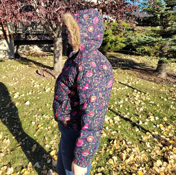 Vintage paisley print down filled puffer jacket - Picture 2 of 16